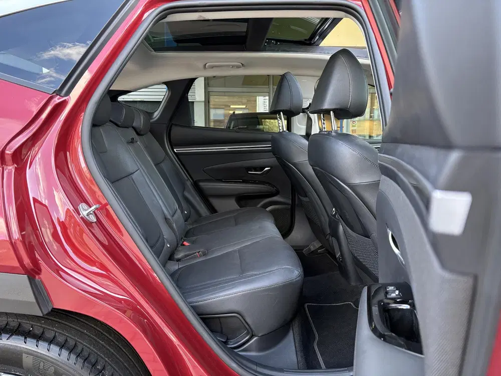Hyundai TUCSON 1.6 T-GDI PHEV Premium Sky 4WD uit 2023, foto 6