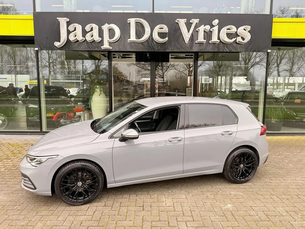 Volkswagen Golf 1.0 TSI Golf uit 2021, foto 2