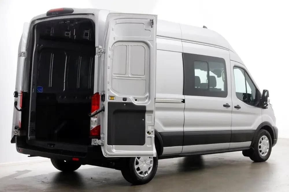 Ford Transit 330 2.0 TDCI 130pk L3H3 D.C. Trend ACC uit 2024, foto 13