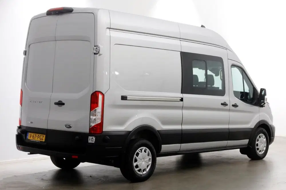 Ford Transit 330 2.0 TDCI 130pk L3H3 D.C. Trend ACC uit 2024, foto 2