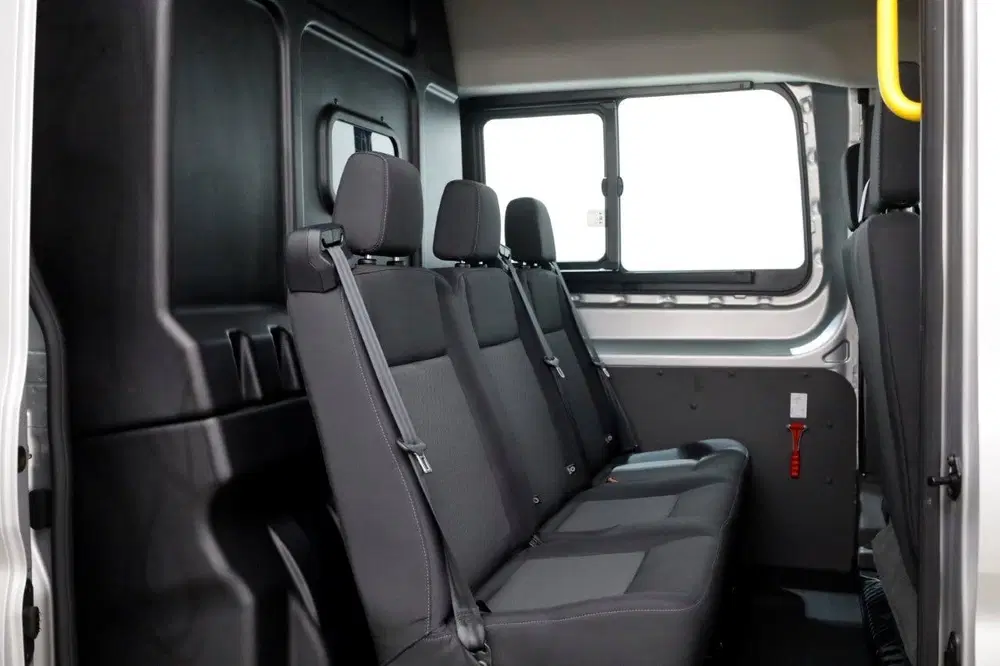Ford Transit 330 2.0 TDCI 130pk L3H3 D.C. Trend ACC uit 2024, foto 6