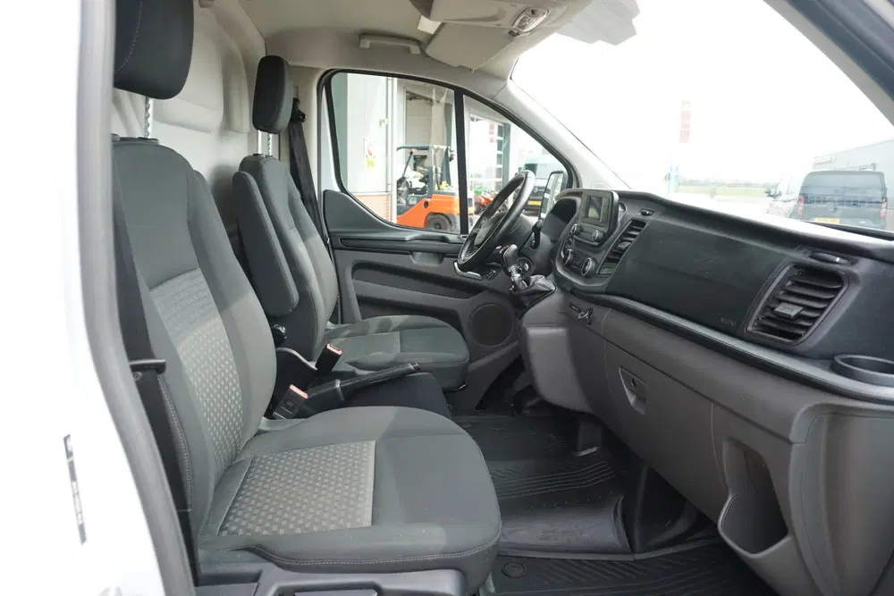 Ford Transit Custom 320 2.0 TDCI L2H2 Trend Nr. V021 uit 2019, foto 12