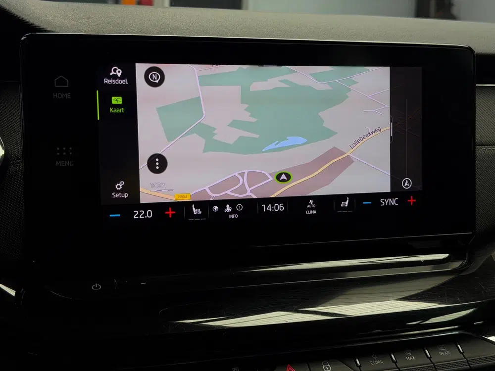 Skoda Octavia Combi 1.5 e-TSI CarPlay Camera uit 2023, foto 7