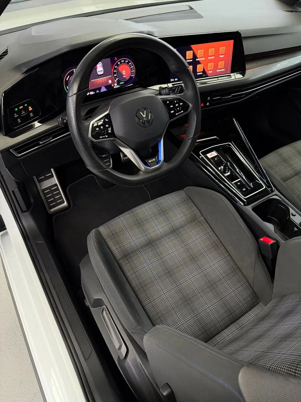 Volkswagen Golf 1.4 eHybrid GTE Panorama 245pk Camera uit 2024, foto 3