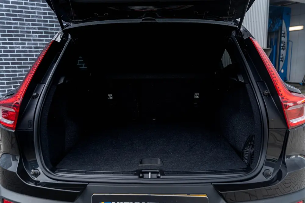 Volvo XC40 1.5 T3 | Navigatie | Achteruitrijcamera | Parkeer uit 2019, foto 13