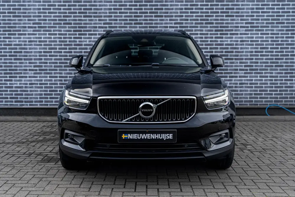 Volvo XC40 1.5 T3 | Navigatie | Achteruitrijcamera | Parkeer uit 2019, foto 2
