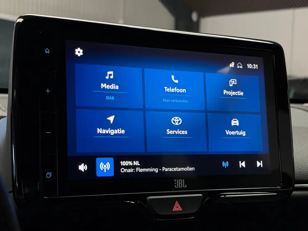 Toyota Yaris 1.5 Hybrid 130 GR SPORT HuD CarPlay Camera uit 2024, foto 8