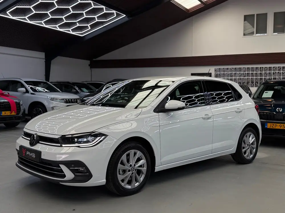 Volkswagen Polo 1.0 TSI CarPlay Camera IQ Lights uit 2022, foto 12