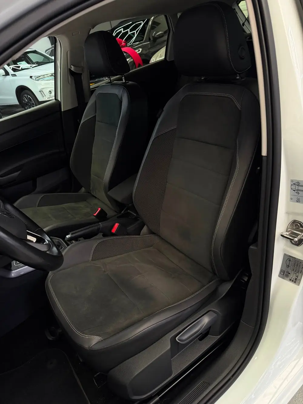 Volkswagen Polo 1.0 TSI CarPlay Camera IQ Lights uit 2022, foto 4