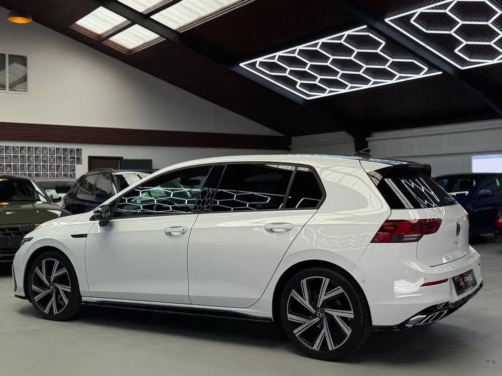 Volkswagen Golf 1.5 eTSI 3x R-Line CarPlay Camera uit 2021, foto 11