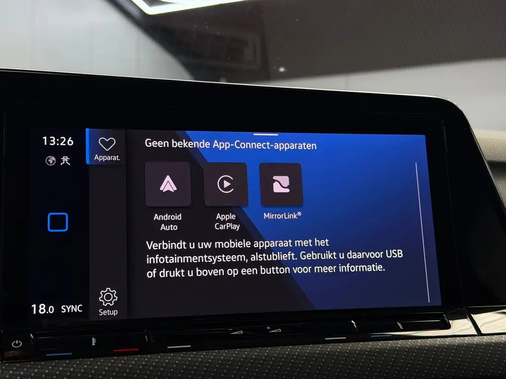 Volkswagen Golf 1.5 eTSI 3x R-Line CarPlay Camera uit 2021, foto 7