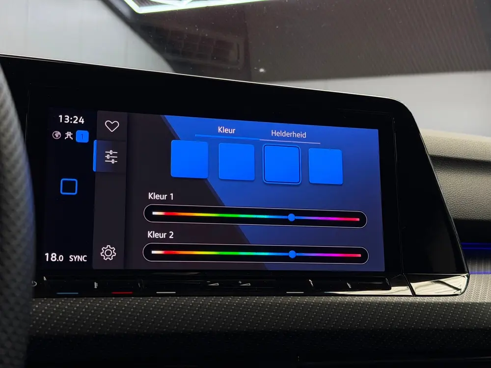 Volkswagen Golf 1.5 eTSI 3x R-Line CarPlay Camera uit 2021, foto 8