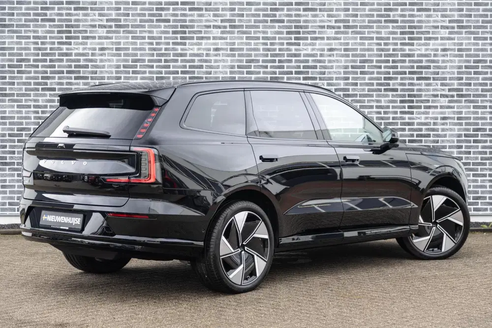 Volvo EX90 Single Motor Plus 92 kWh uit 2026, foto 3