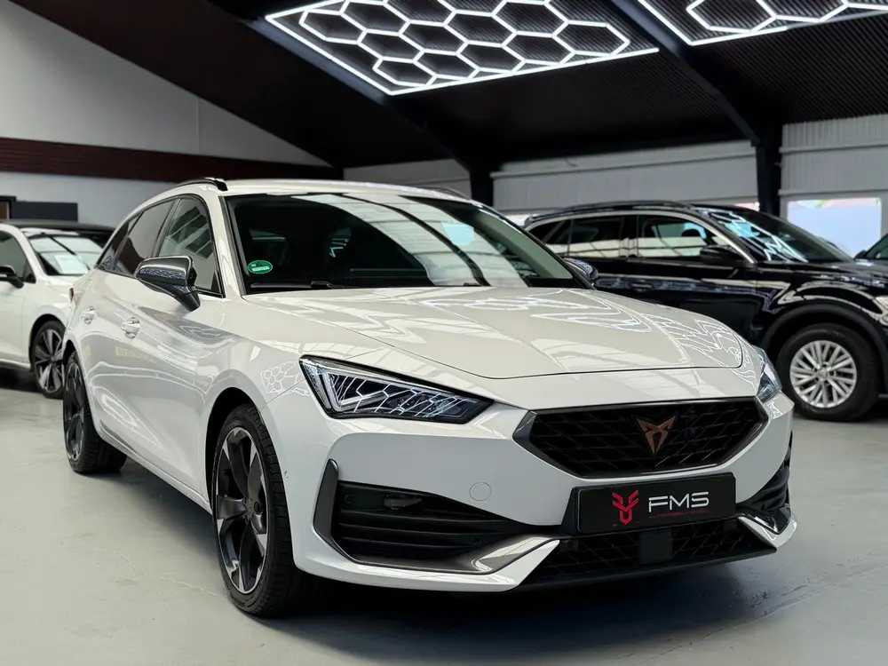 Cupra Leon 1.4 e-Hybrid VZ CarPlay 245pk uit 2023, foto 6