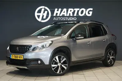 Peugeot 2008 1.2 PureTech GT-Line + TREKHAAK uit 2019