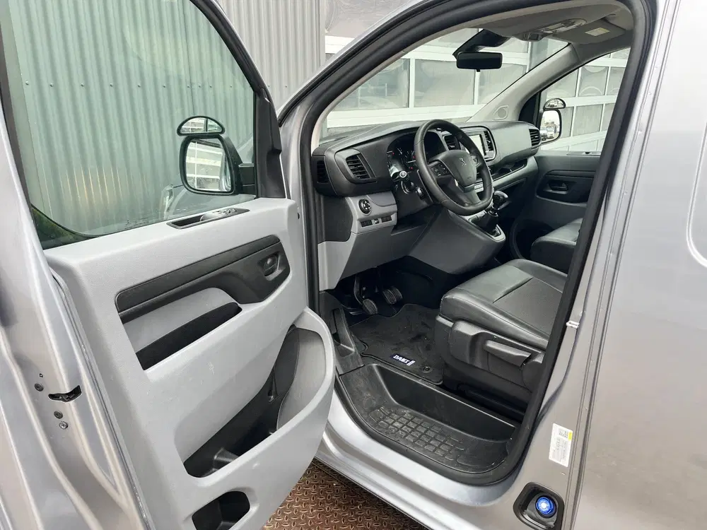 Peugeot Expert 1.5 BlueHDI Marge BTW en BPM vrij Airco Cr uit 2020, foto 5