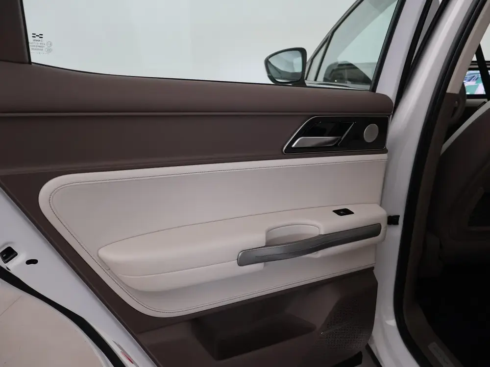 Aiways U5 63kWh SHOWROOM UITVOERING *42.630 KM* | 360 CAMERA uit 2021, foto 14