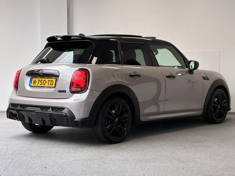 Mini John Cooper Works 1.5 JCW John Cooper Works uit 2022, foto 2