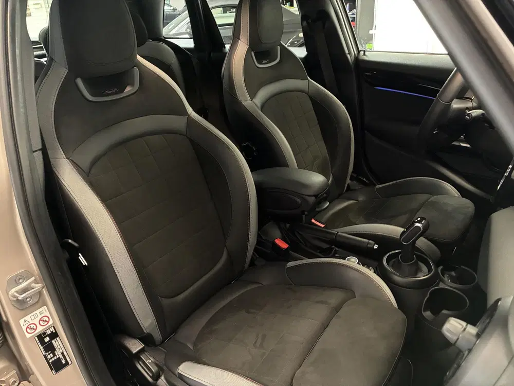 Mini John Cooper Works 1.5 JCW John Cooper Works uit 2022, foto 6