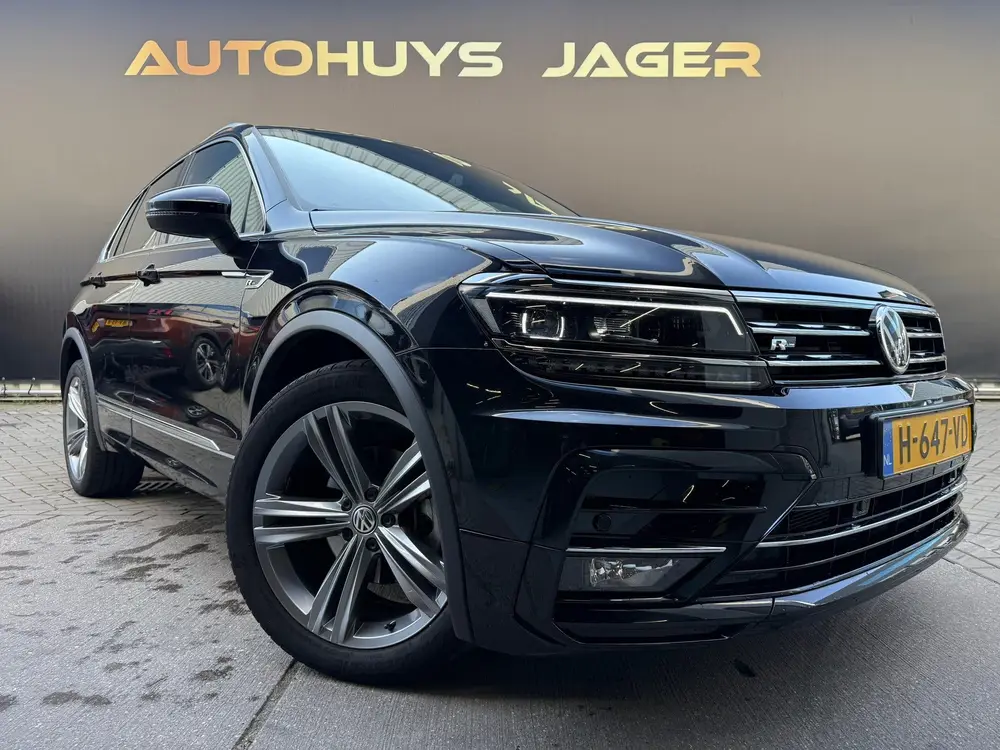 Volkswagen Tiguan 1.5 TSI ACT Highline Business R Pano Massa uit 2020, foto 19