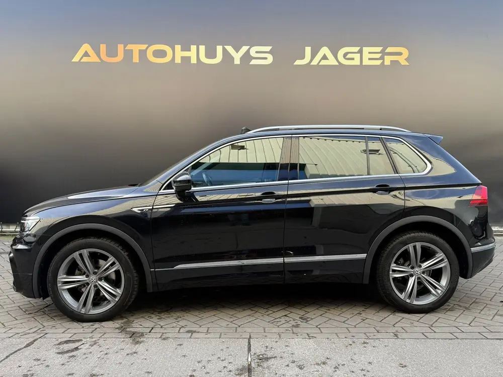 Volkswagen Tiguan 1.5 TSI ACT Highline Business R Pano Massa uit 2020, foto 4