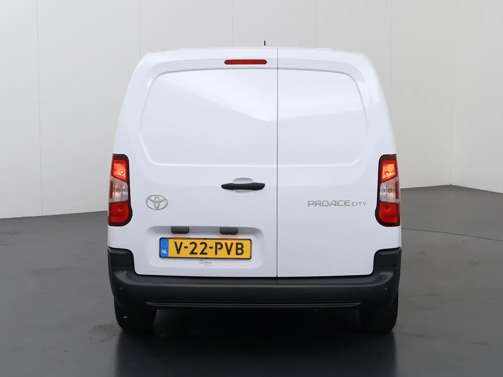 Toyota Proace City 1.5 D-4D LIVE LONG uit 2024, foto 4