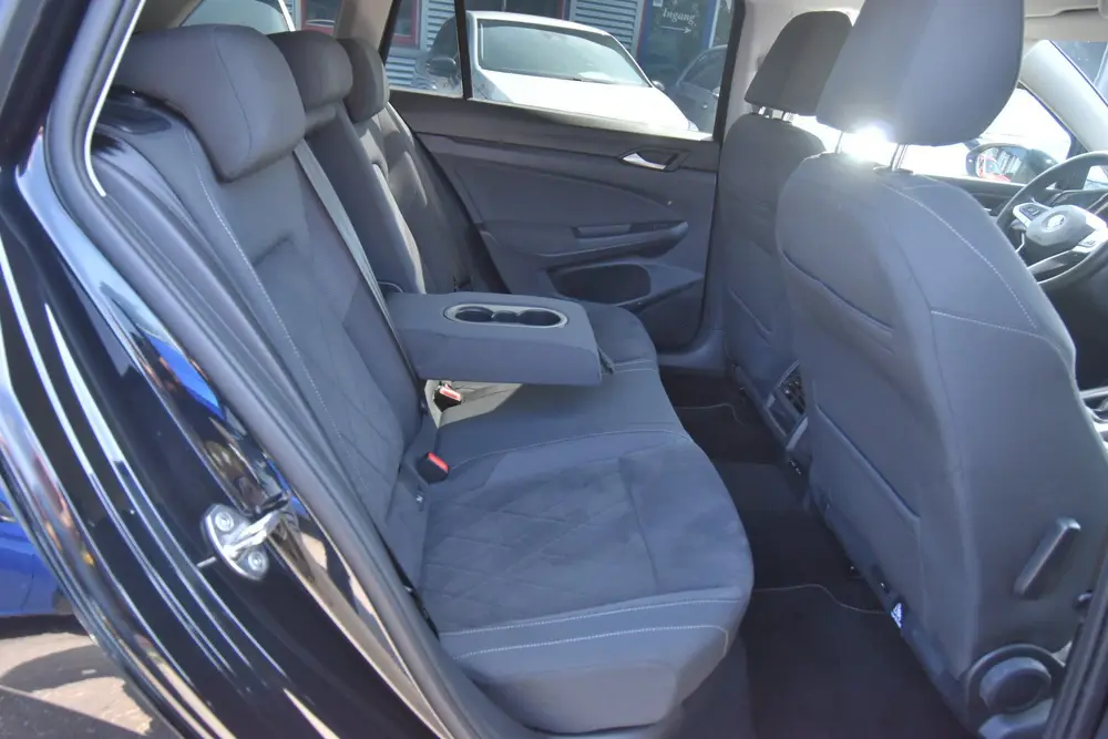 Volkswagen Golf Variant 1.5 TSI Life Business , VIRTUAL COCP uit 2022, foto 11