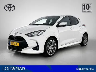 Toyota Yaris 1.5 Hybrid 130 Executive uit 2025