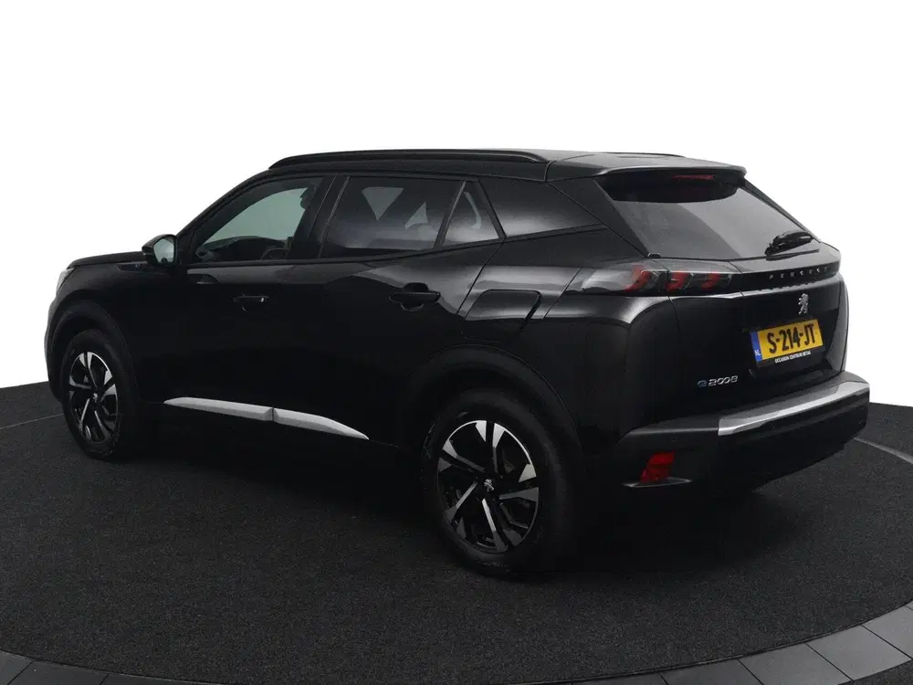 Peugeot 2008 EV Allure Pack 50 kWh uit 2023, foto 15