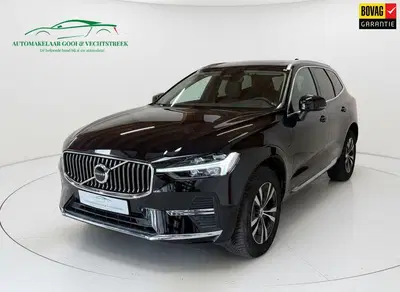 Volvo XC60 2.0 T6 Plug-in hybrid AWD Plus Bright uit 2024