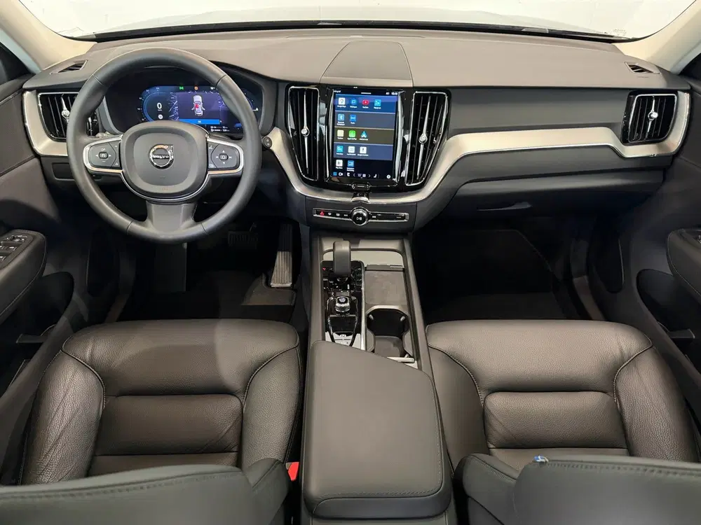 Volvo XC60 2.0 T6 Plug-in hybrid AWD Plus Bright uit 2024, foto 5