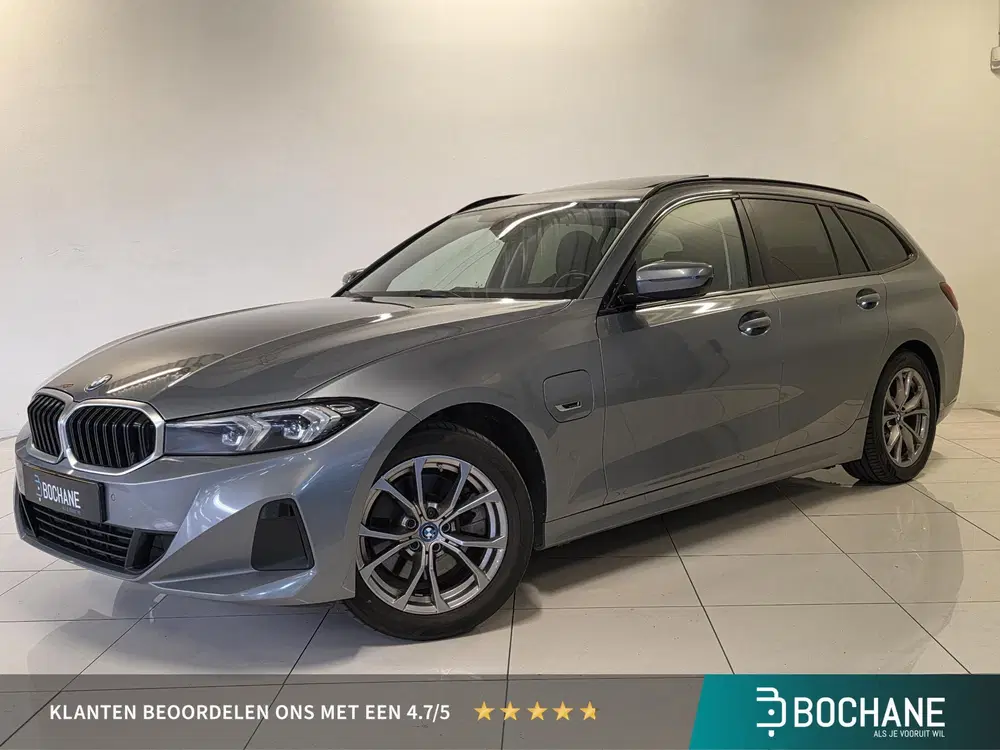 BMW 3-serie 330e xDrive uit 2022