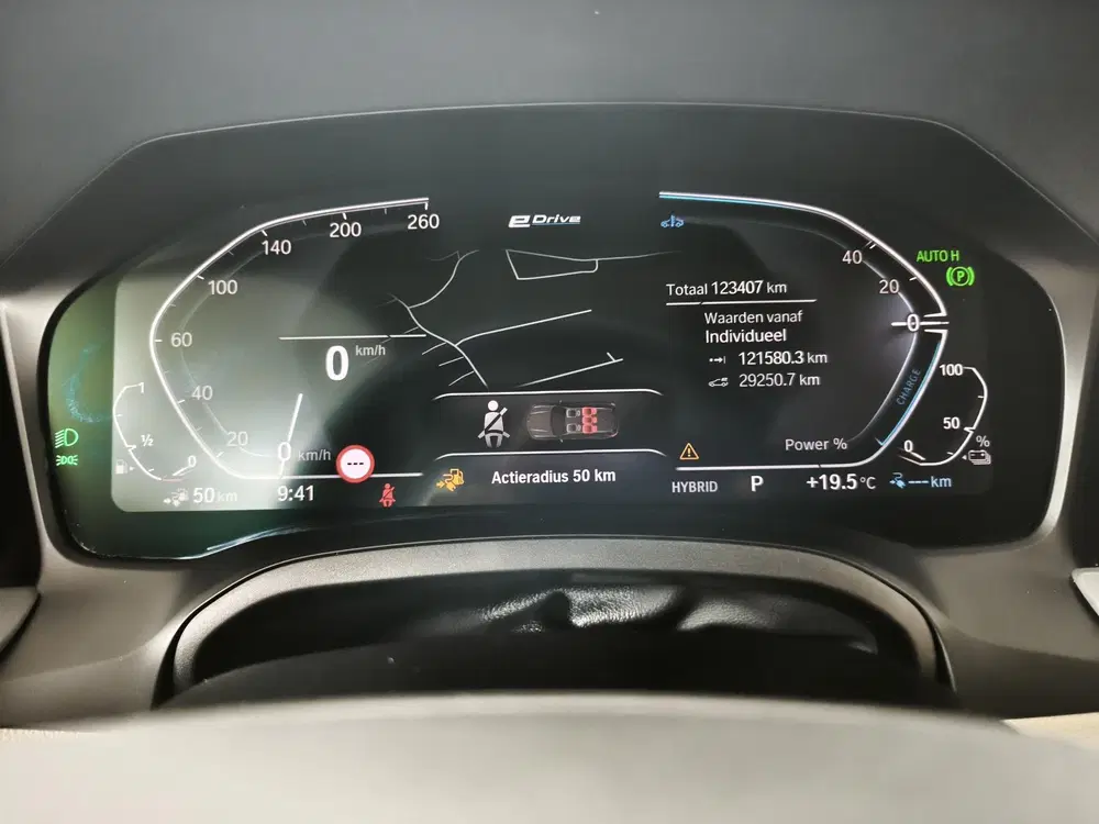 BMW 3-serie 330e Business Edition Plus uit 2022, foto 4