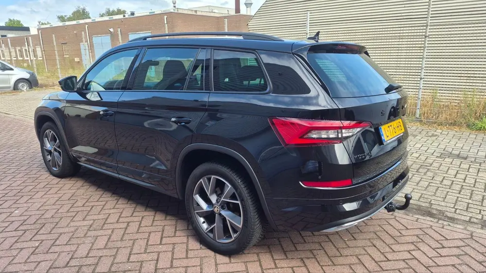 Volkswagen T-Roc Cabrio Skoda Kodiak1.5 TSI 150pk 7-DSG 2021 Zwart, mileage 210000 uit 2021, foto 6