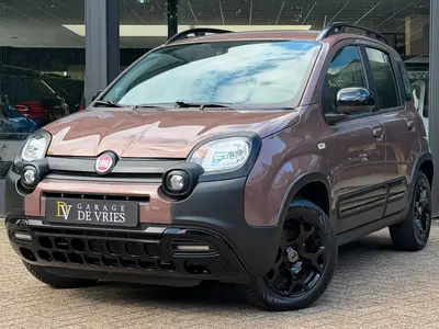 Fiat Panda 1.2 Trussardi Cross Limited Edition Trekha uit 2019