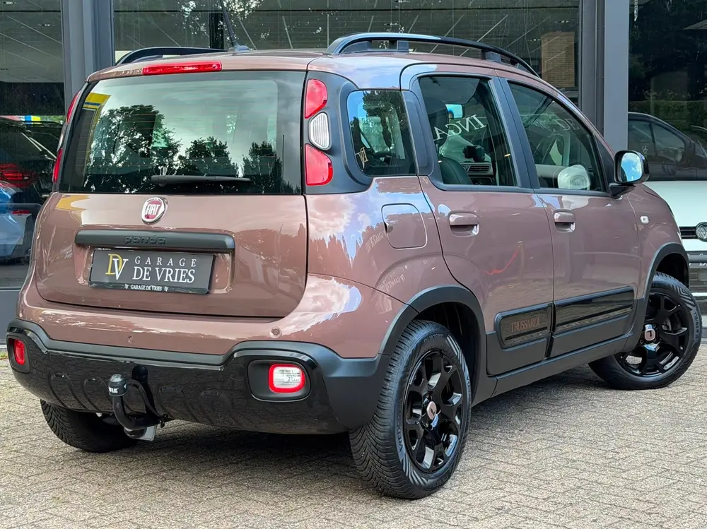 Fiat Panda 1.2 Trussardi Cross Limited Edition Trekha uit 2019, foto 3