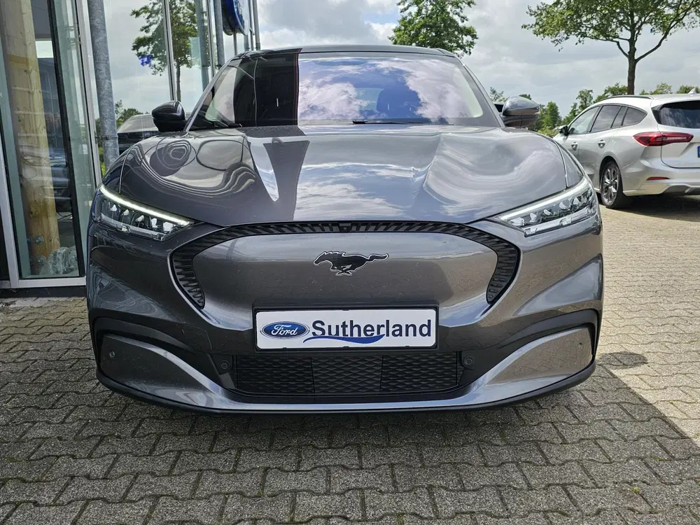 Ford Mustang Mach-E Extended RWD 98 kWh uit 2021, foto 7