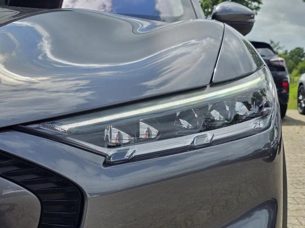 Ford Mustang Mach-E Extended RWD 98 kWh uit 2021, foto 8