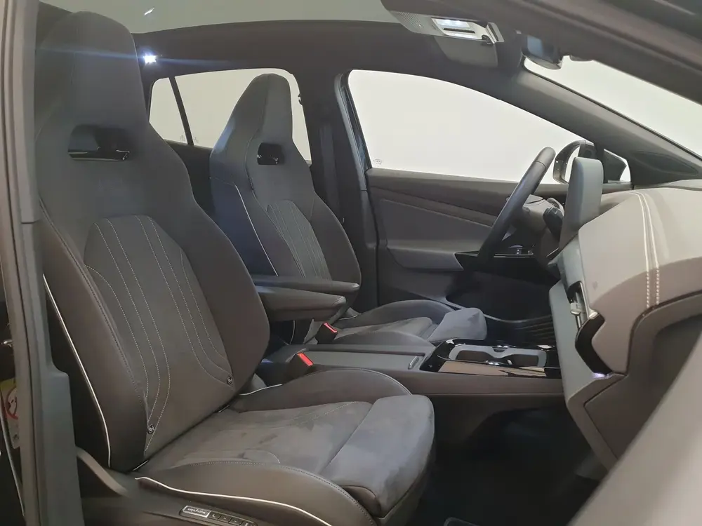 Volkswagen ID.5 Pro Business 77 kWh Panoramadak, Topsport st uit 2025, foto 4