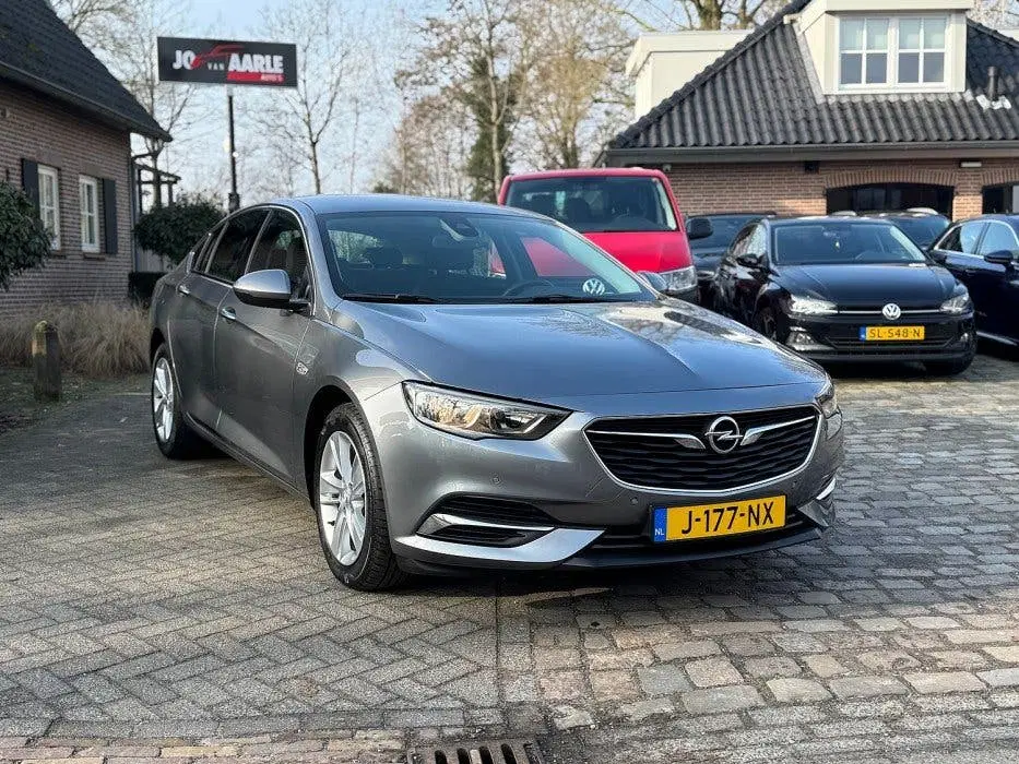 Opel Insignia HB 1.5T 165pk autom Bns Exe ecc uit 2020, foto 5