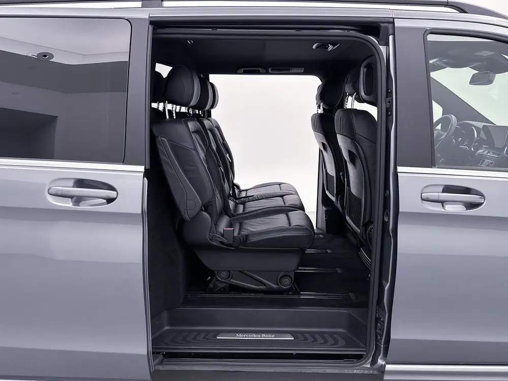 Mercedes-Benz V-Klasse 250d DC 4-MATIC Extra Lang AMG-Line A uit 2023, foto 10