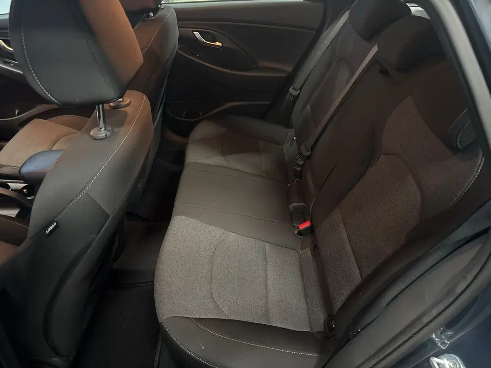 Hyundai i30 1.0 T-GDi MHEV Comfort Smart Navi uit 2022, foto 11