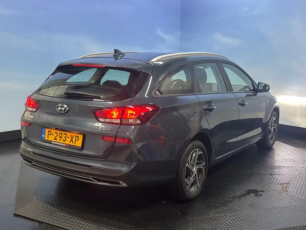 Hyundai i30 1.0 T-GDi MHEV Comfort Smart Navi uit 2022, foto 3