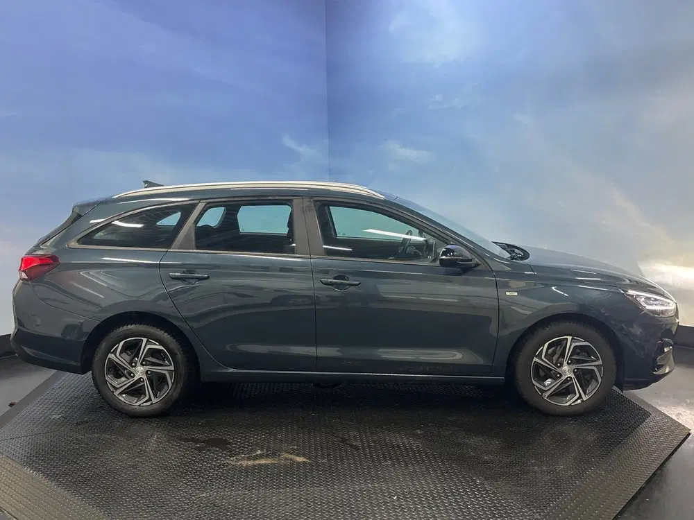 Hyundai i30 1.0 T-GDi MHEV Comfort Smart Navi uit 2022, foto 4