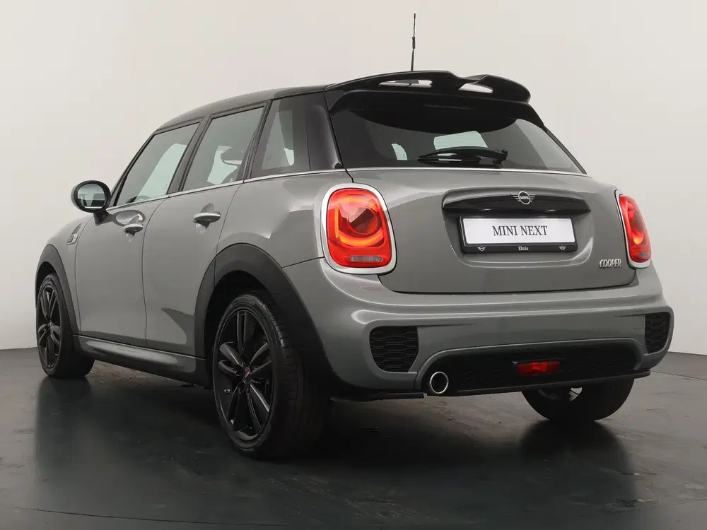 Mini Cooper Cooper Chili uit 2020, foto 11