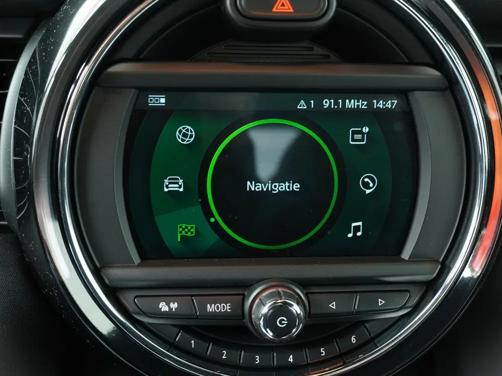 Mini Cooper Cooper Chili uit 2020, foto 16
