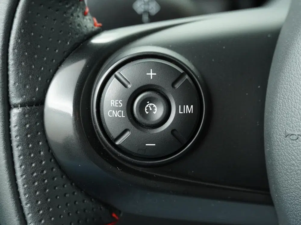 Mini Cooper Cooper Chili uit 2020, foto 18