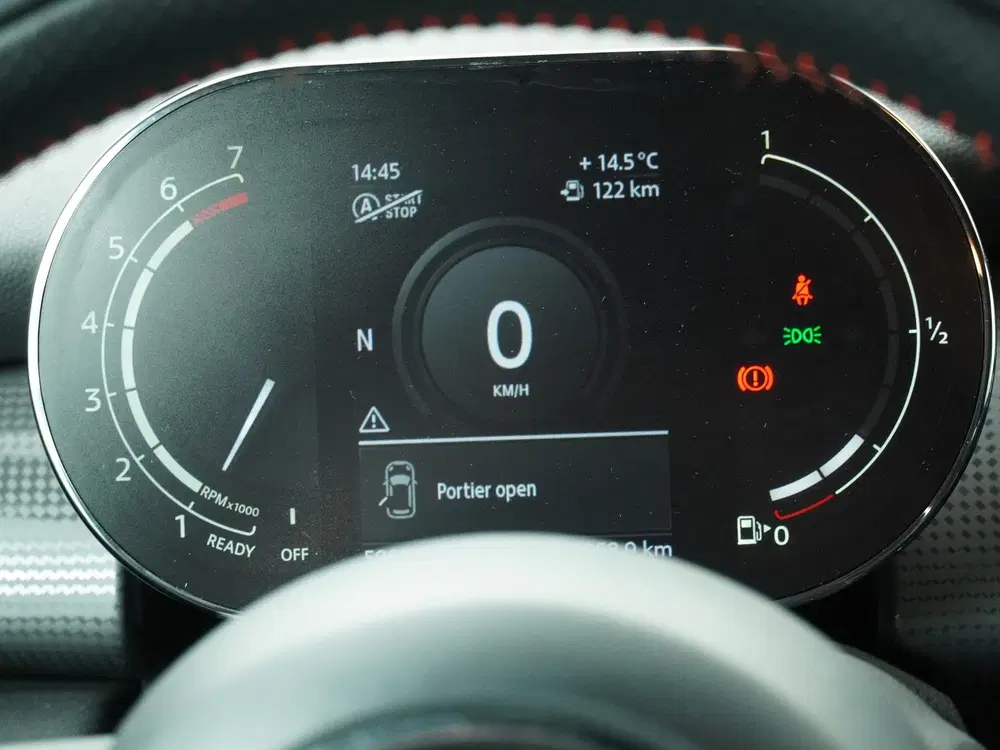Mini Cooper Cooper Chili uit 2020, foto 3