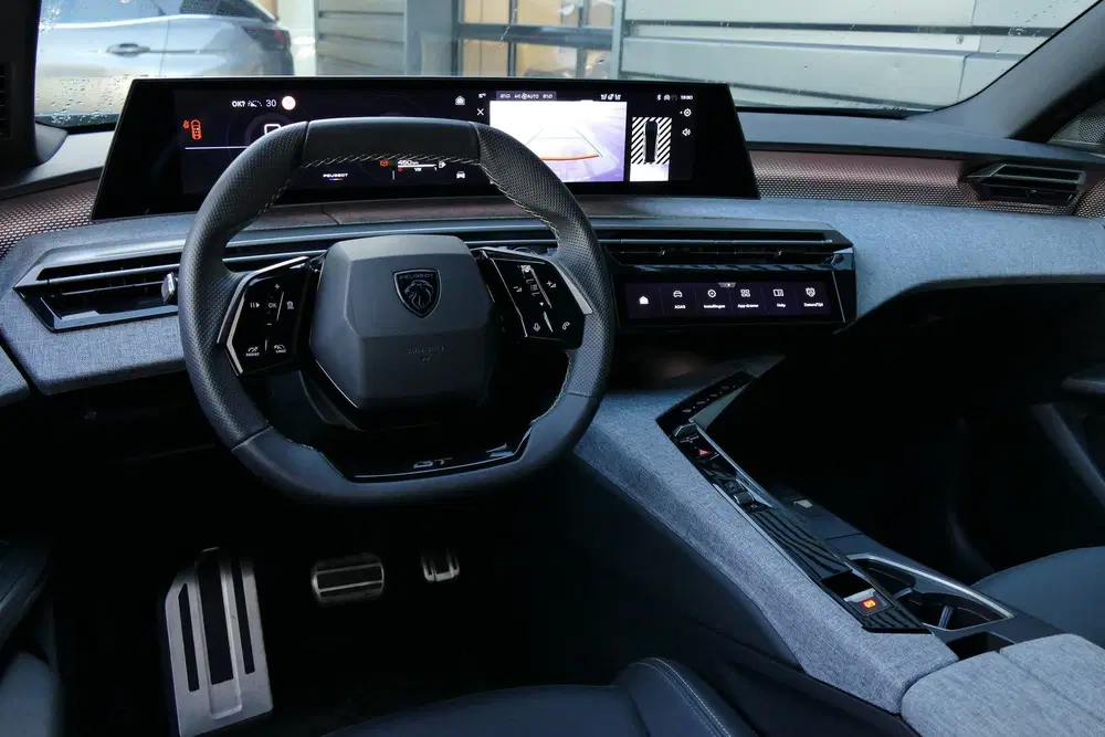 Peugeot 5008 1.2 HYBRID 145PK GT AUTOMAAT uit 2025, foto 17