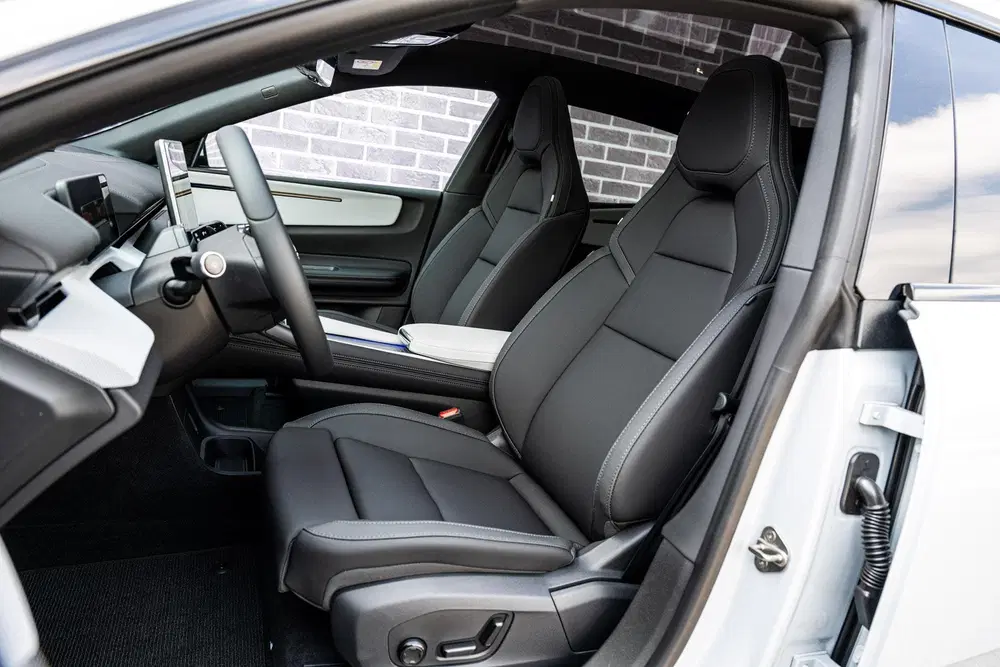 Polestar 4 Long Range Single motor Prime 100 kWh uit 2026, foto 6